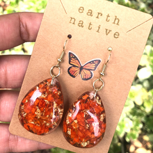 Load image into Gallery viewer, Lilly Drops
